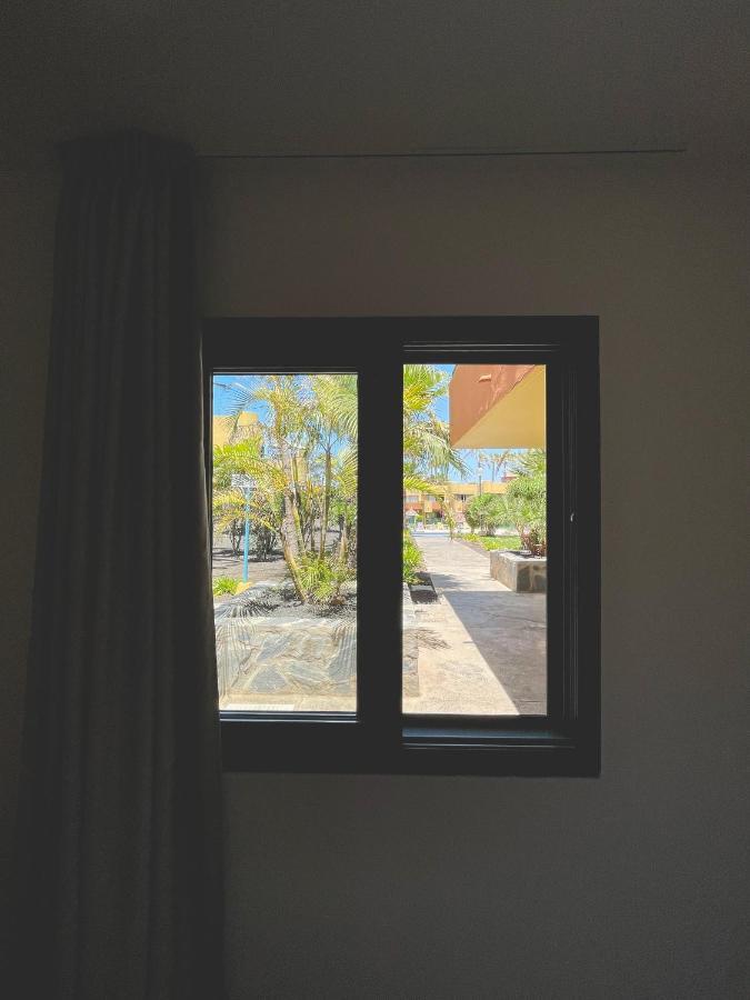 Seaside Apartment Corralejo : A Cozy Holiday Home In A Peaceful Well Located Green Complex المظهر الخارجي الصورة